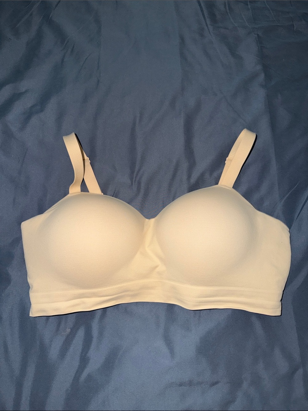 Cream Seamless Molded T-Shirt Bra with Adjustable Straps